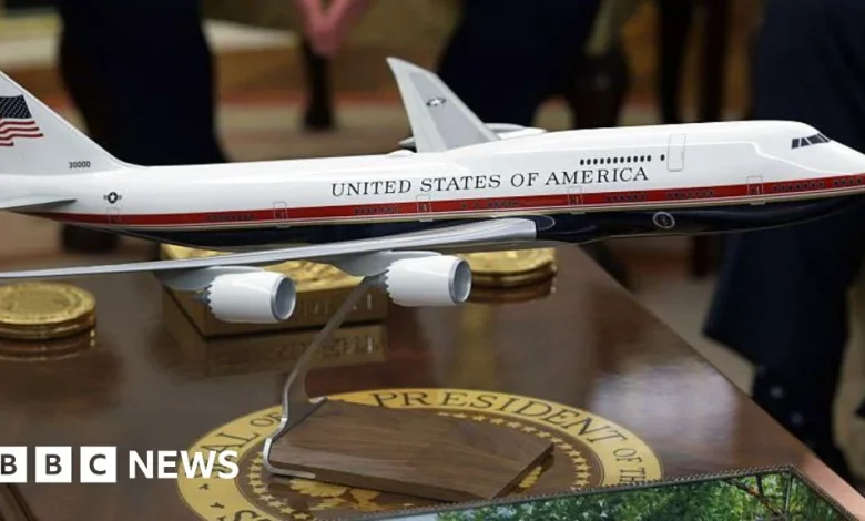 Air Force One set for makeover paint job with new colours
