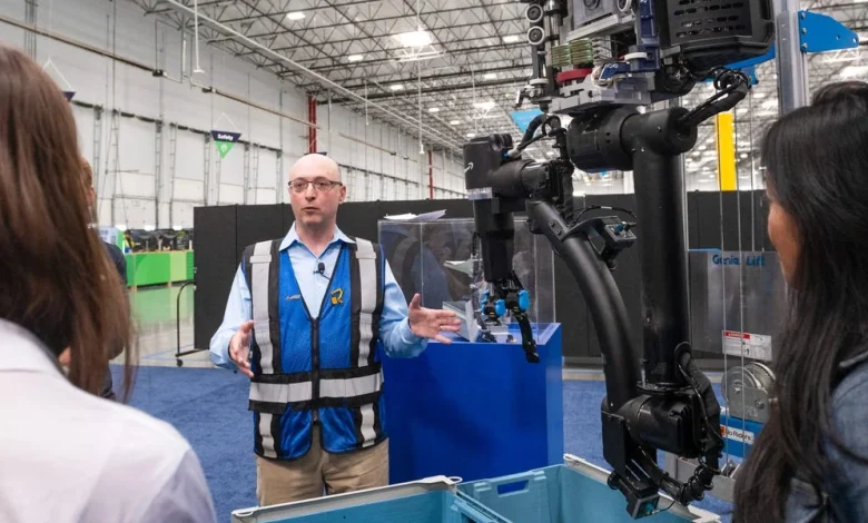 Amazon Pulls the Plug on Blue Jay Warehouse Robot