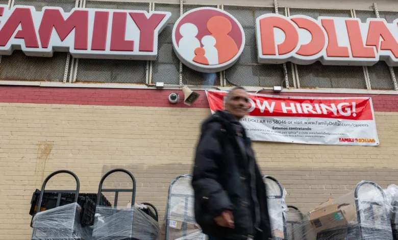 America's K-Shaped Economy Could Create Caste System If It Worsens: Economist