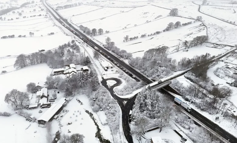 An 'Arctic air mass' is bringing snow to the UK - this is what the Met Office is saying