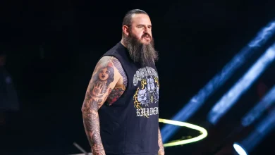 Anti-ICE chant erupts at AEW pro wrestling show in Las Vegas, pausing main event match