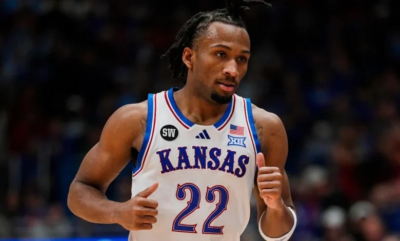 Arizona vs. Kansas odds, prediction: 2026 Big 12 men's college basketball picks for Monday from proven model