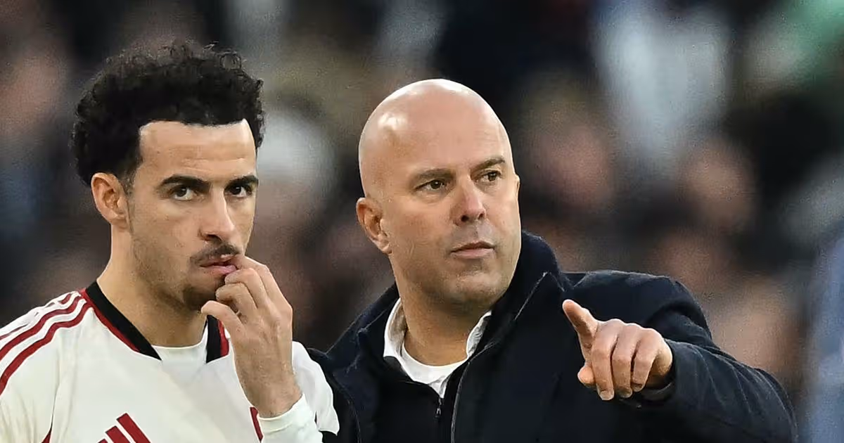 Arne Slot shares thoughts on Curtis Jones' Liverpool future after shock transfer approach