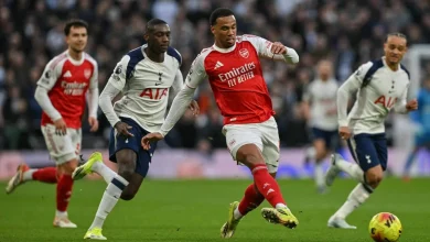 Arsenal vs Tottenham delayed for six minutes after officials’ technical issues