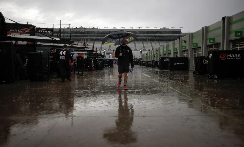 Atlanta NASCAR Cup qualifying cancelled, Tyler Reddick on pole