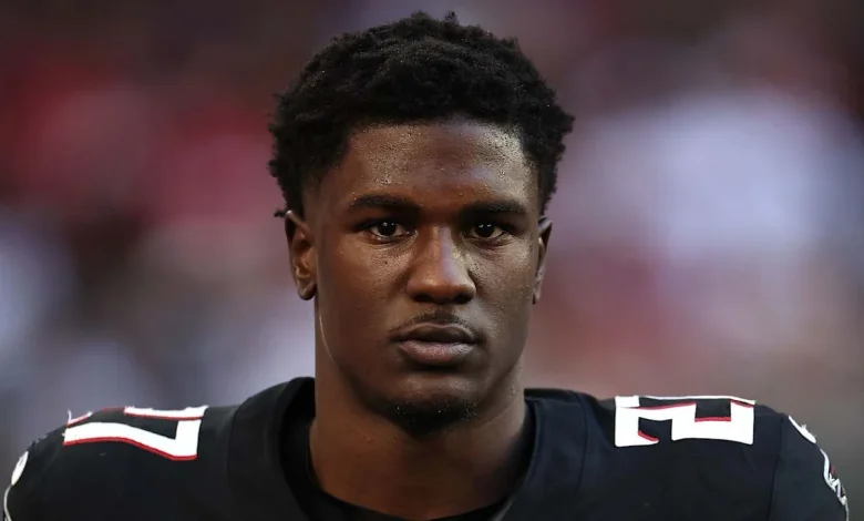 Attorney says Falcons rookie James Pearce Jr. maintains innocence while facing 5 felony charges