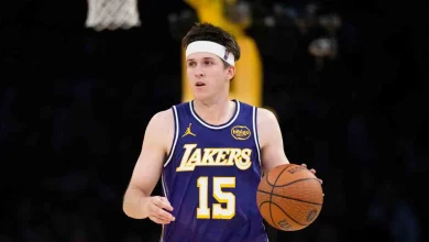 Austin Reaves scores 35 off bench, Lakers come back to beat Sixers