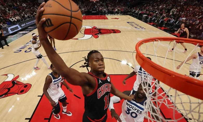 Ayo Dosunmu traded to Timberwolves; Bulls receive Rob Dillingham, more: Sources