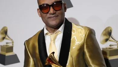 Bad Bunny recibe su primer premio, Rubalcaba triunfa como jazzista y Caetano también gana en el Grammy