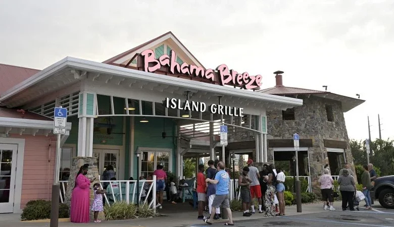 Bahama Breeze is closing all of its restaurants