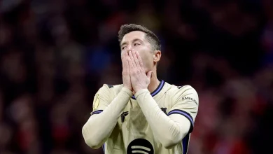 Barcelona players tell Hansi Flick of their tactical concerns after Copa del Rey defeat to Atletico