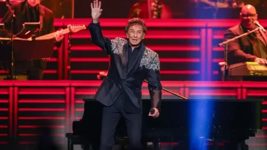 Barry Manilow cancels more concerts amid recovery after cancer surgery