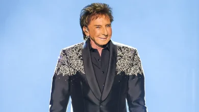 Barry Manilow cancels upcoming tour dates due to continuing health issues