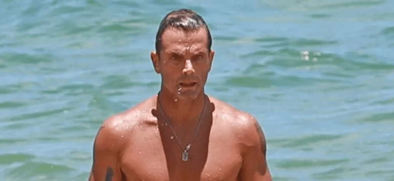 'Baywatch' veteran sets return to reboot