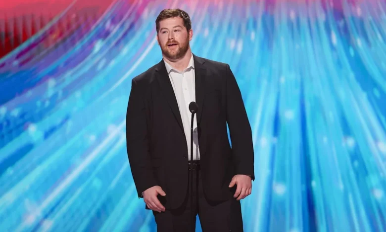Bears OL Joe Thuney wins first-ever NFL Protector of the Year award