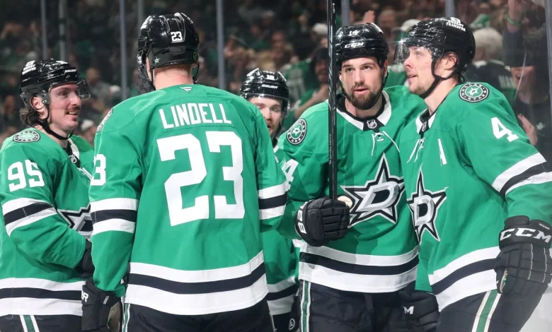 Benn scores 2nd goal with :23 left, Stars edge Blues for 6th straight win