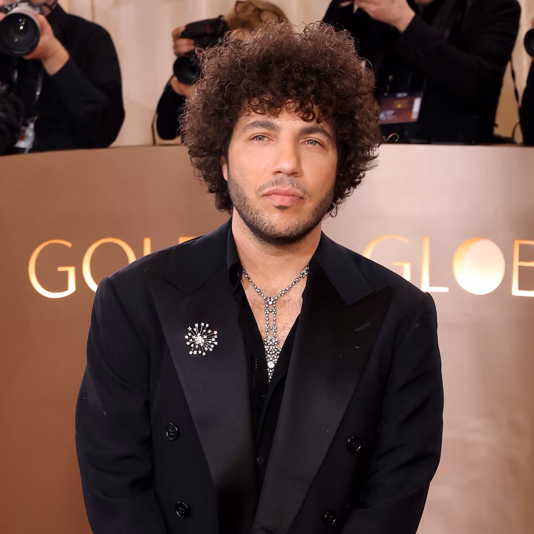 Benny Blanco Showing Off His Dirty Feet on Camera Is Sending the Internet Into a Frenzy