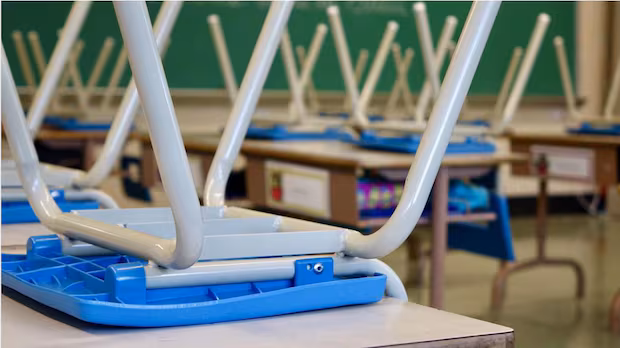 Bernie Wolfe elementary school in Winnipeg evacuated after threat