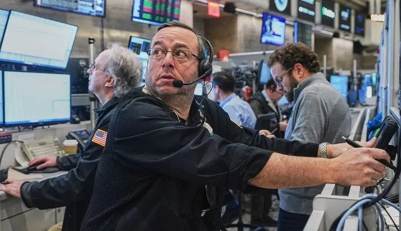 Bitcoin hits lowest level since 2024 and stocks stumble as AI and geopolitical nerves fray