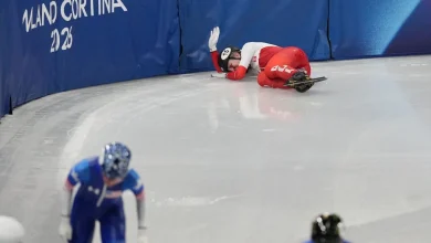 Blade slices over Sellier's eye in Olympic speedskating 1500