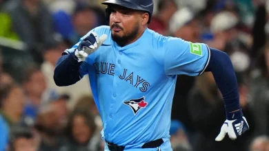Blue Jays' Santander needs labrum surgery, out 5-6 months