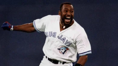 Blue Jays to honour Carter's World Series-clinching homer with statue