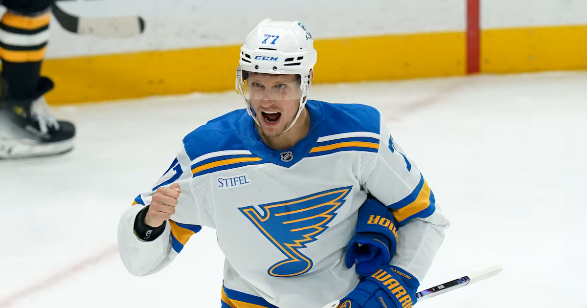 Blues trading F Bjugstad to Devils ahead of roster freeze