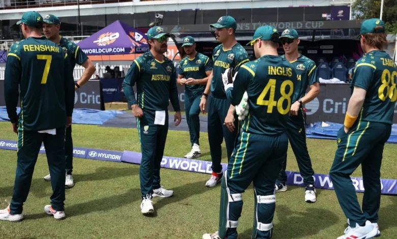 Broken Australia look to avoid ignominy of third straight loss