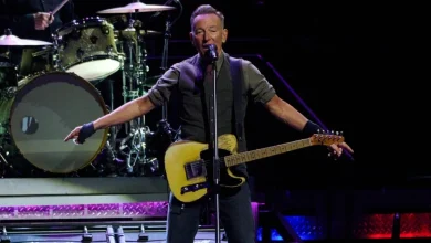 Bruce Springsteen 'Streets of Minneapolis' Week's Most-Sold Song