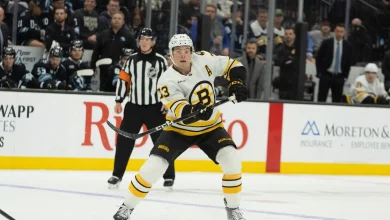 Bruins, USA defenceman McAvoy leaves game after taking high hit