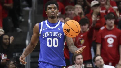 CRAWFORD | Kentucky throws the first punch, earns technical knockout at Arkansas, 85-77 | Sports