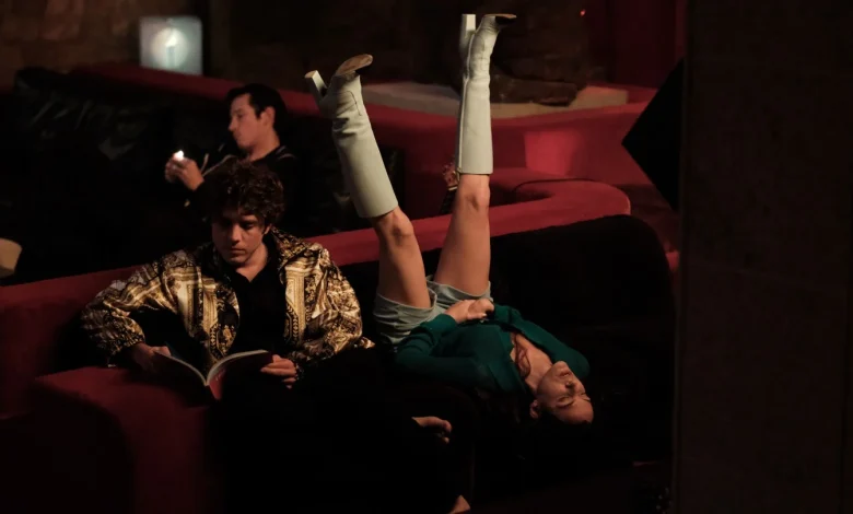 Callum Turner, Elle Fanning in Dark Satire