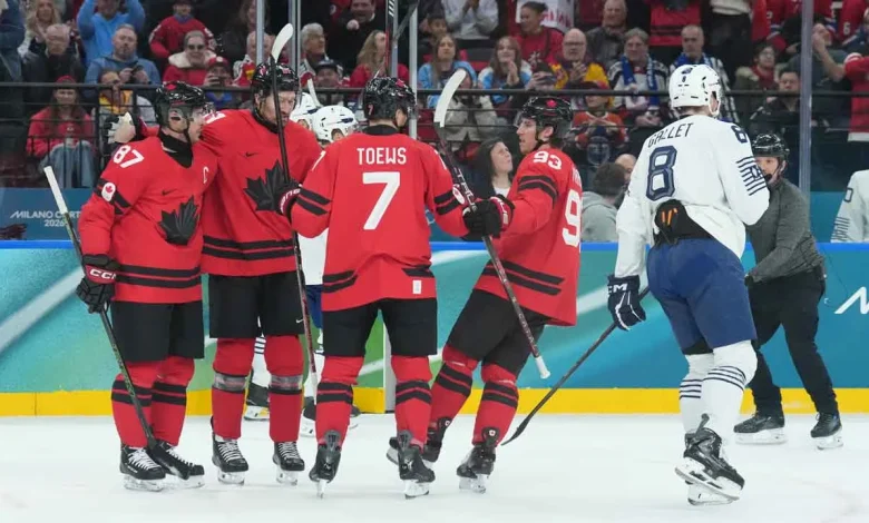 Canada crushes France to close preliminary round, clinches No. 1 seed at Olympics