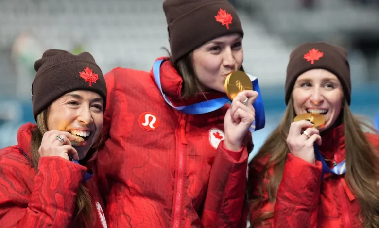 Canada wins second Olympic gold in a row in women's team pursuit speedskating