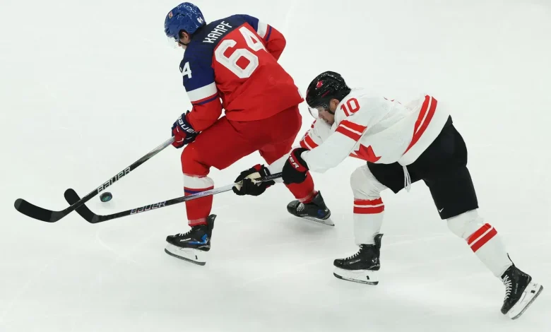 Canadiens' Nick Suzuki Gets Big Praise From Patrice Bergeron