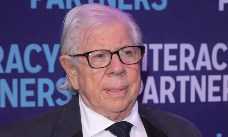 Carl Bernstein Slams Jeff Bezos Over Washington Post Staff Cuts