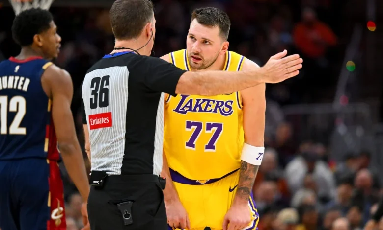 Cavaliers, NBA to discuss changes to unusual raised court after Luka Dončić’s injury - The Athletic