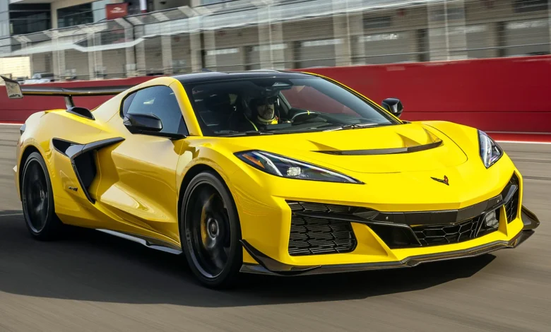 Chevy Corvette ZR1 Sets Car And Driver's New Lightning Lap Record, Beats McLaren Senna By 0.7 Seconds