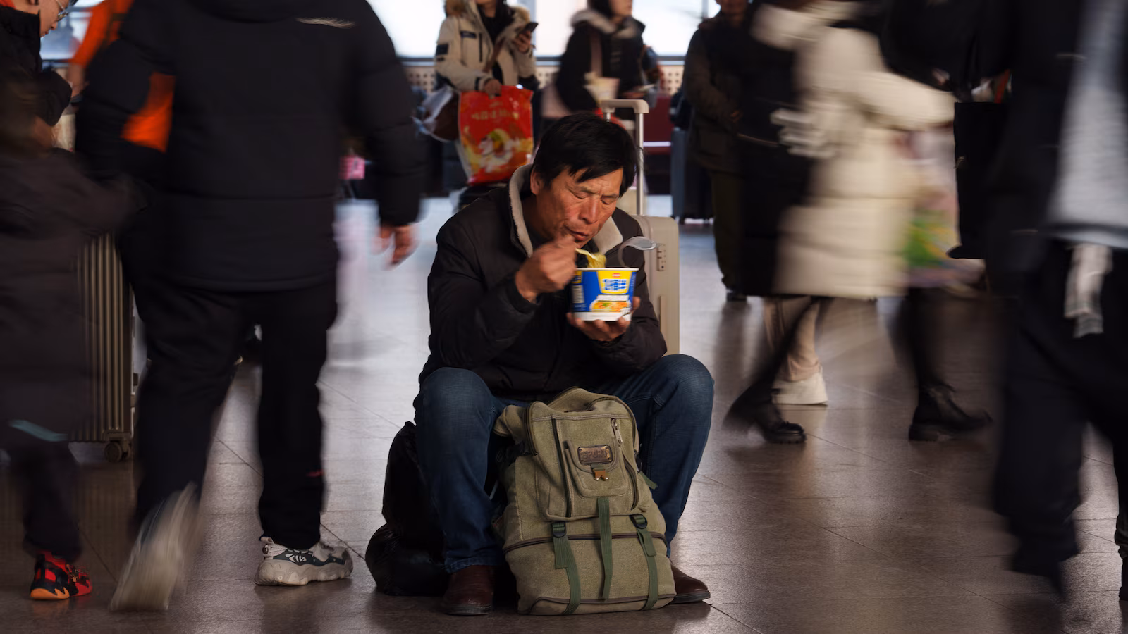 China’s Lunar New Year travel rush begins with record 9.5 billion trips expected