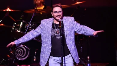 Chuck Negron, voice behind Three Dog Night's "Joy to the World" and other hits, dies at 83