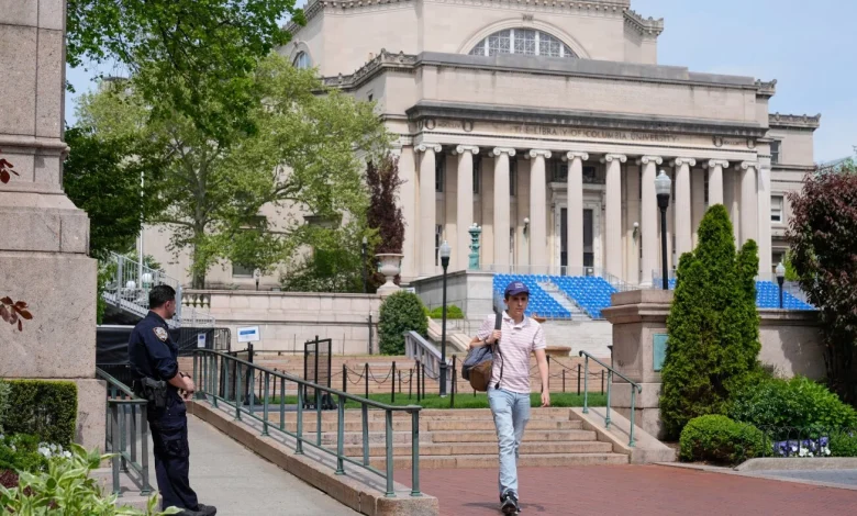 Columbia student detained by ICE is abruptly released after Mamdani meets with Trump : NPR