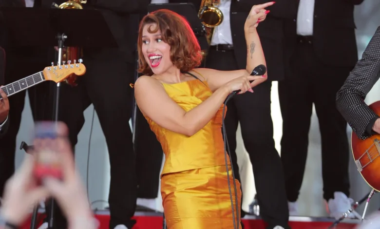 « Comment Ticketmaster peut-il commettre de telles erreurs ? » : des fans de Raye refoulés d’un concert à Bercy à cause de billets « fantômes »