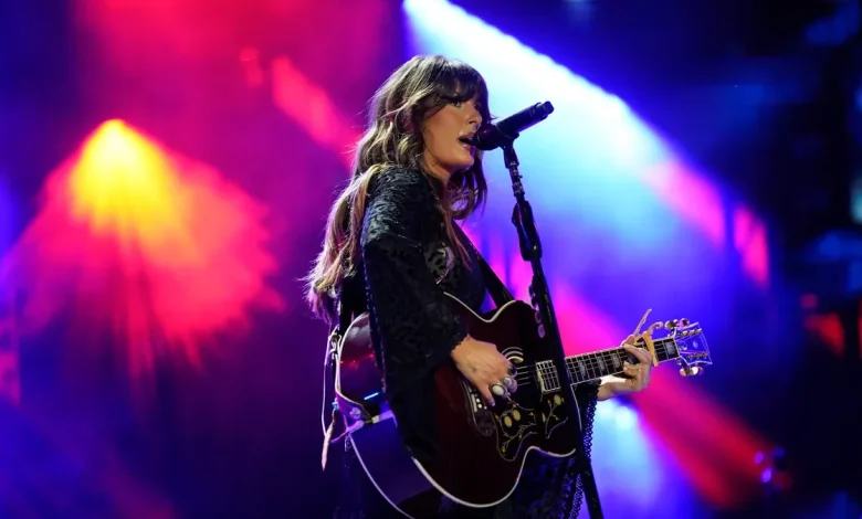 Country music sensation announces concert at CMAC this summer