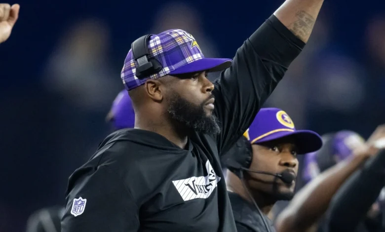 Cowboys hire Marcus Dixon as their DL coach