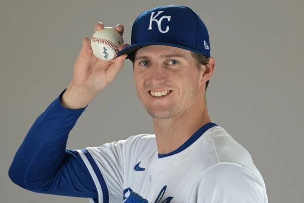 Cubs To Sign Kyle Wright To Minor League Deal