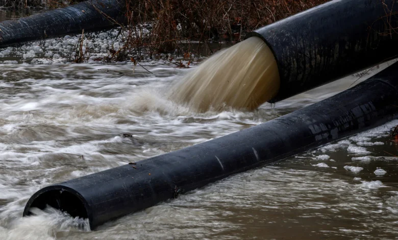 D.C. mayor declares Potomac sewage spill an emergency