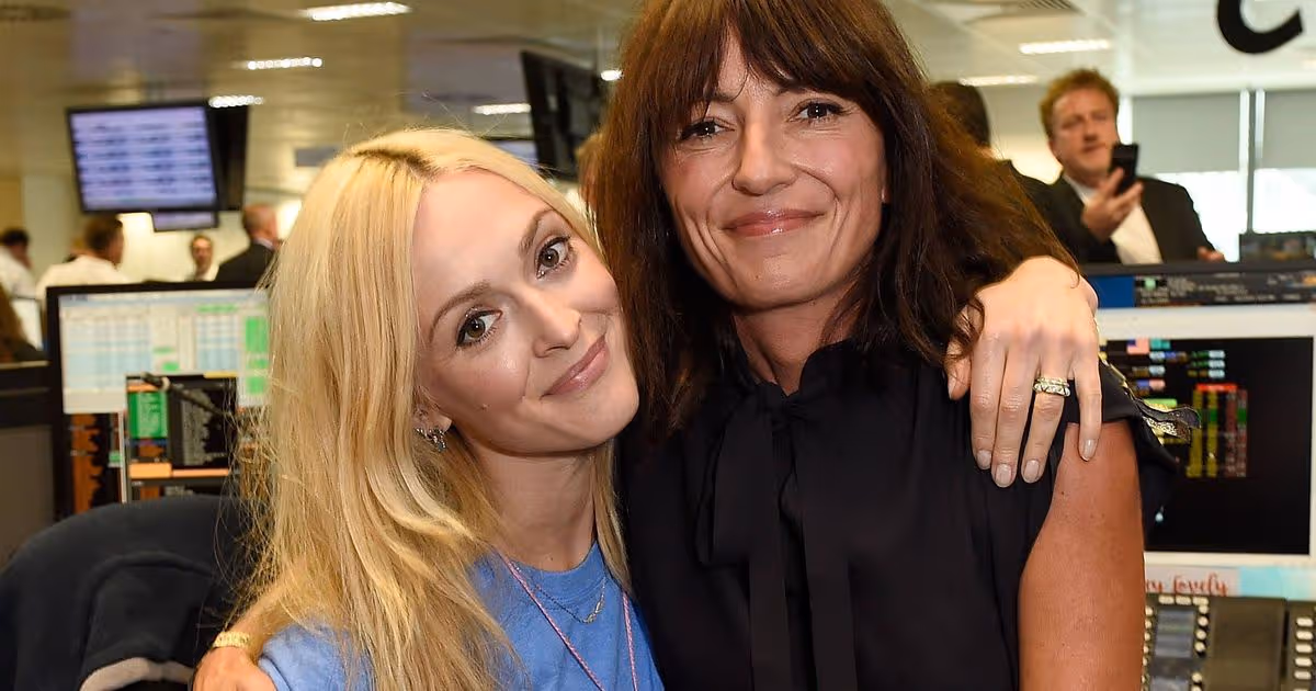 Davina McCall issues stark warning as she opens up on Fearne Cotton relationship