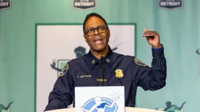 Detroit police chief won't terminate two officers who contacted Border Patrol amid traffic stops