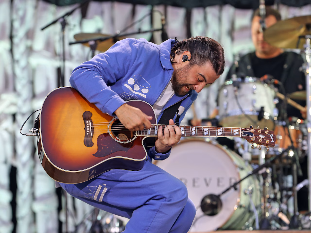 Didn’t get Noah Kahan ‘Great Divide Tour’ tickets? Here’s where you can still buy them