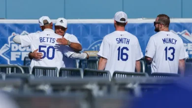 Dodgers notes: Mookie Betts, playoff projections, Ryan Ward